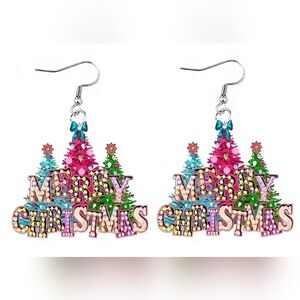 Cute Christmas Trees earrings.